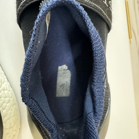 Stella McCartney Adidas Ultra Boost Women’s size 9 - Picture 6 of 14